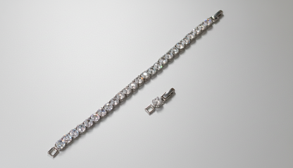 Frostbite Cubes Bracelet